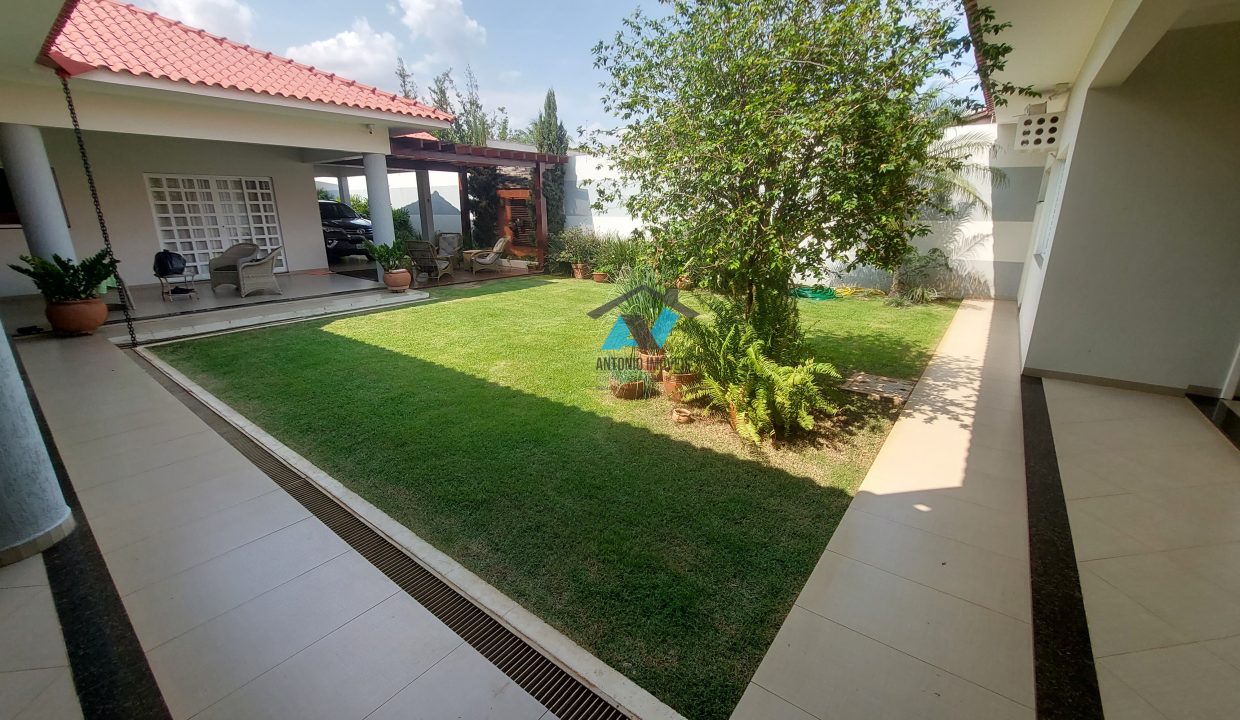 Vende-se Casa Jardim Riva Primavera do Leste MT Imobiliaria Antonio Imoveis. Cod. 22020241016_133246