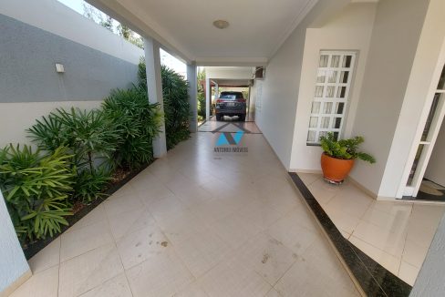 Vende-se Casa Jardim Riva Primavera do Leste MT Imobiliaria Antonio Imoveis. Cod. 22020241016_134224