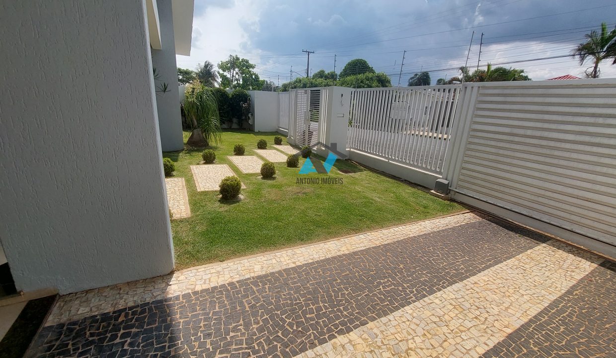 Vende-se Casa Jardim Riva Primavera do Leste MT Imobiliaria Antonio Imoveis. Cod. 22020241016_134238