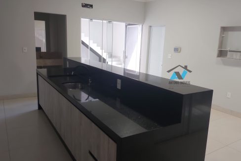 Vende-se casa Buritis Primavera do Leste MT Imobiliaria Antonio Imoveis. Cod. 376IMG-20250307-WA0092